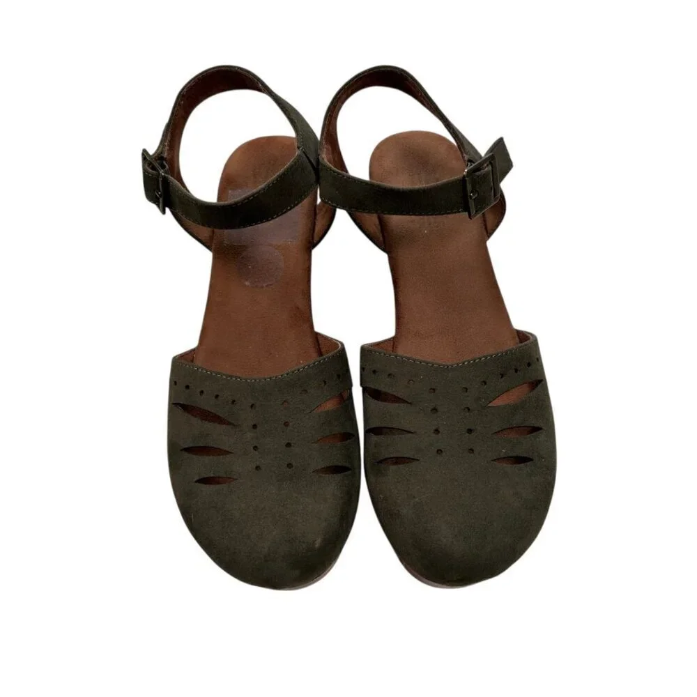 White Mountain Cassidy 9 Microsuede Platform Wedge Heel Clog Olive Retro Boho Ca